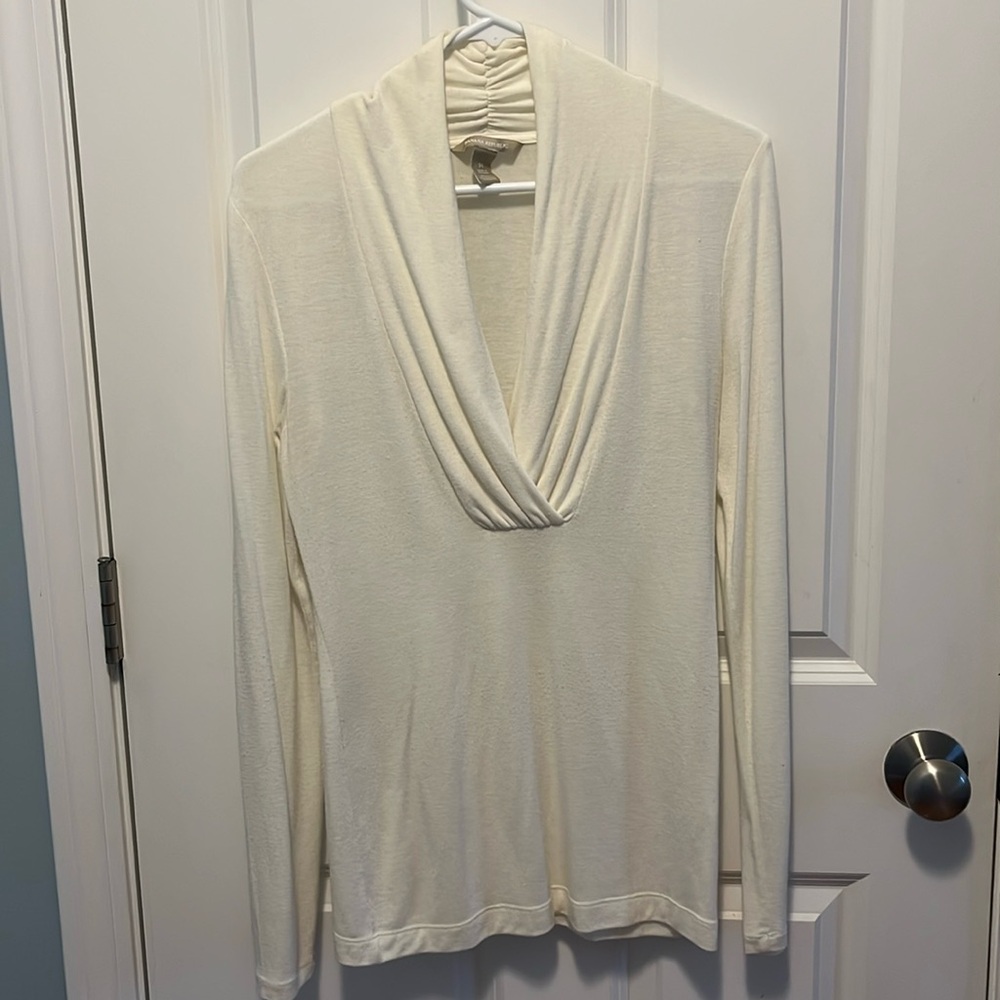 Banana Republic long sleeve top